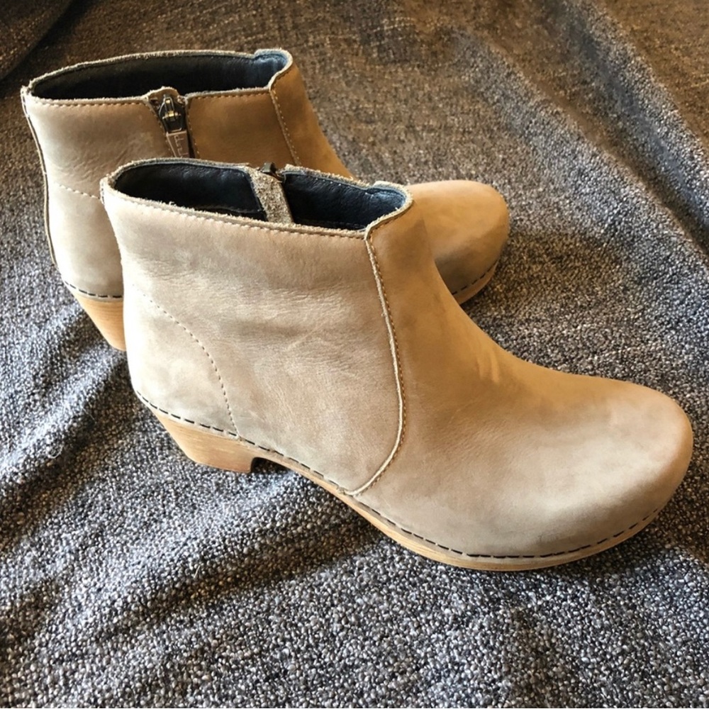 Suede Dansko Maria Booties